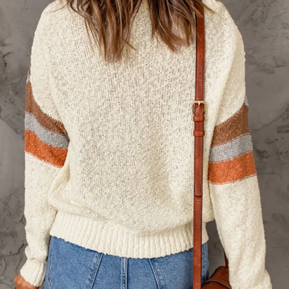 💜 New Chevron Sweater - Picture 3 of 12